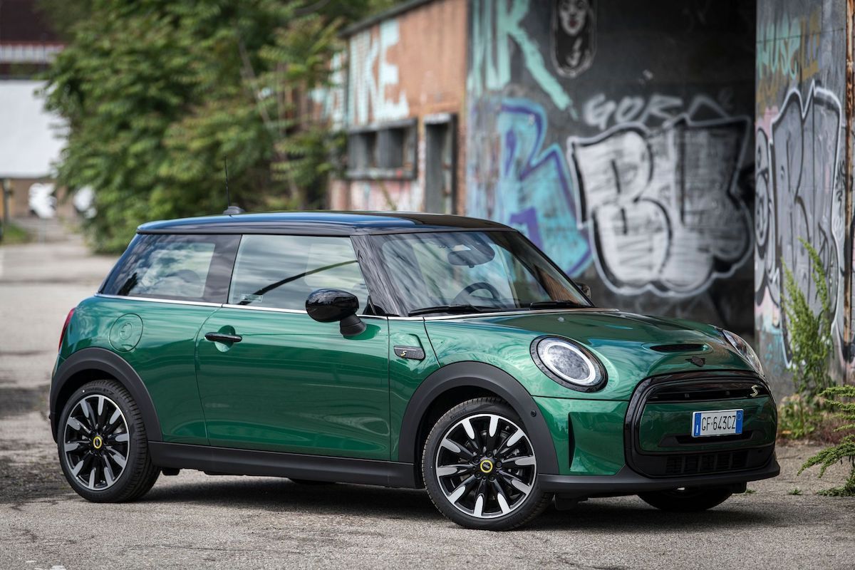 MINI Cooper SE: 100% elettrica, 100% MINI