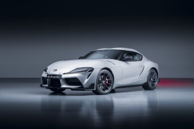 Toyota svela  la nuova GR Supra con cambio manuale