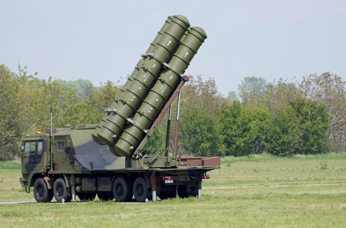 Venti di Guerra: la Serbia sfida Usa e Ue con le armi della Cina Venti di Guerra: la Serbia sfida Usa e Ue con le armi della Cina