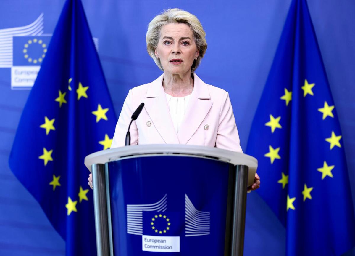 Ue, stop al petrolio russo dal 2023: da Bruxelles il 6° pacchetto di sanzioni Ue, stop al petrolio russo dal 2023: da Bruxelles il 6° pacchetto di sanzioni