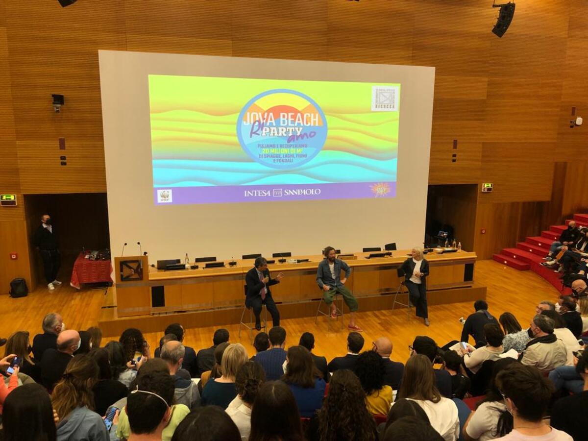 Ri-Party-Amo, Intesa Sanpaolo e Jova Beach Party insieme per l’ambiente