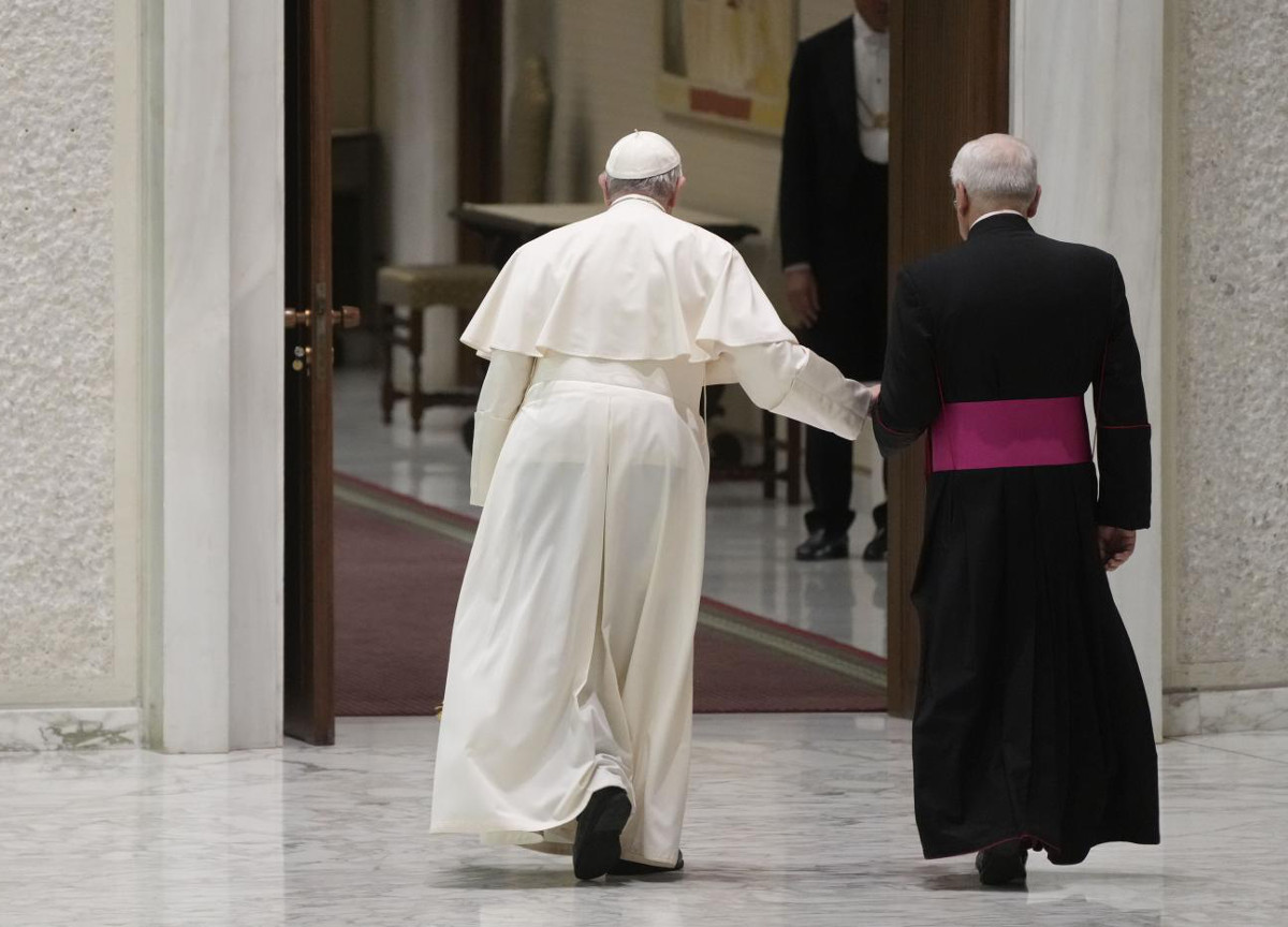 Ucraina: Cremlino, “Nessun accordo” per incontro Putin-Papa Ucraina: Cremlino, “Nessun accordo” per incontro Putin-Papa