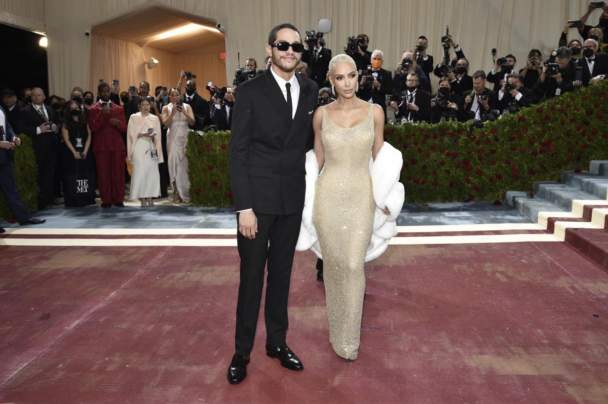 Kim Kardashian versione Marilyn Monroe: con il suo vestito al Met Gala 2022 Kim Kardashian versione Marilyn Monroe: con il suo vestito al Met Gala 2022
