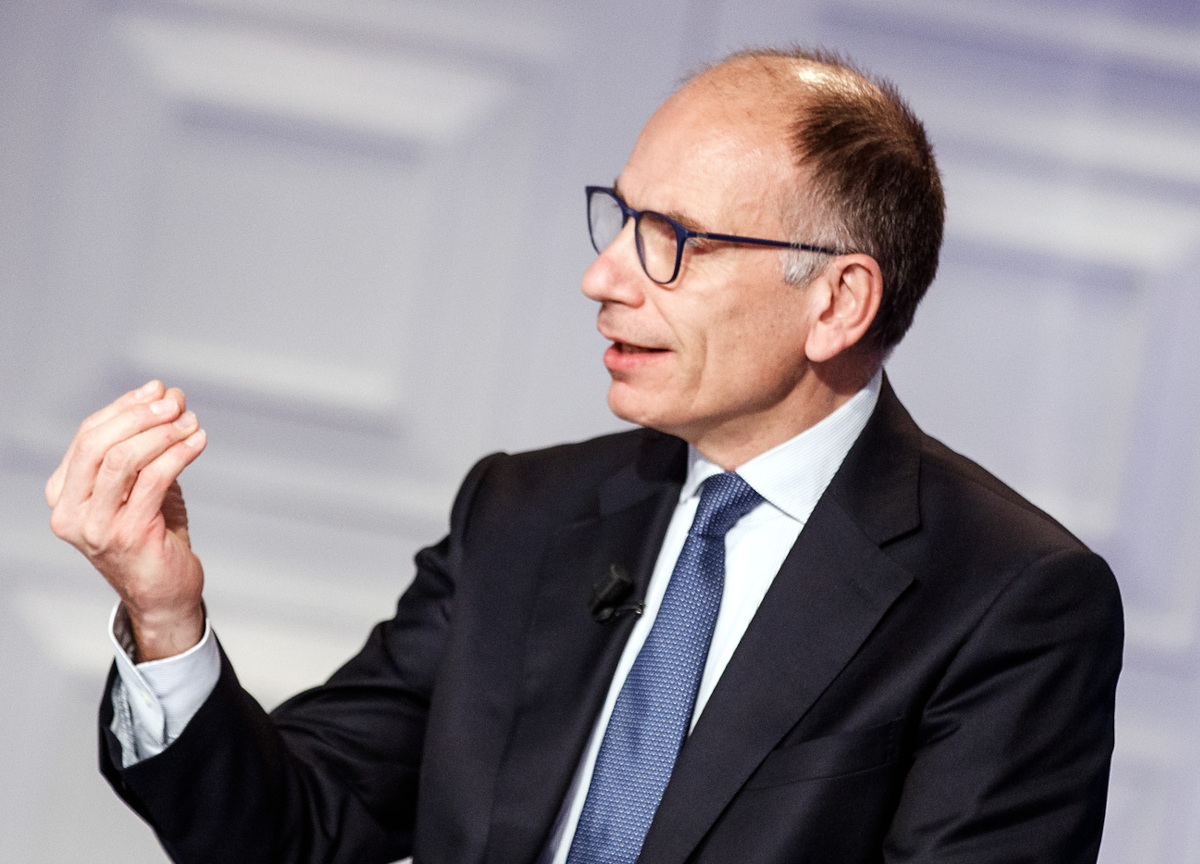 Pd, Letta: “I 5 principali leader Ue presto a Kiev. Putiniani in minoranza” Pd, Letta: “I 5 principali leader Ue presto a Kiev. Putiniani in minoranza”