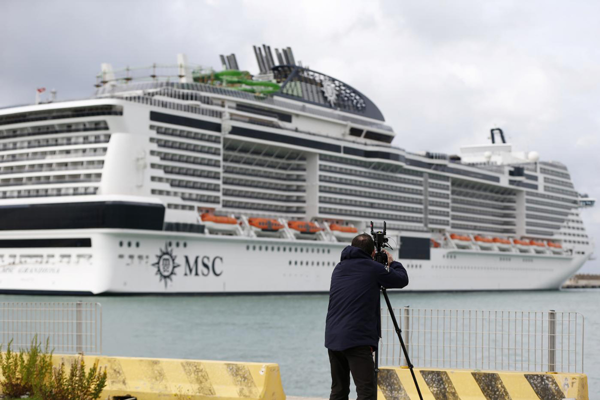 Turismo, la beffa: via nave a Civitavecchia, un calvario per arrivare a Roma