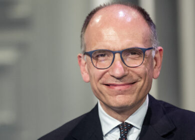Pd, Letta: “I 5 principali leader Ue presto a Kiev. Putiniani in minoranza”
