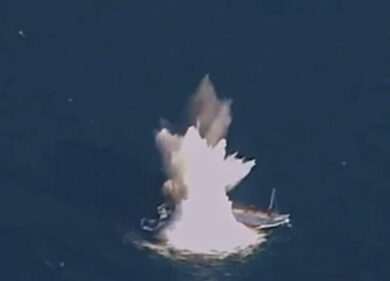 Usa, il video del test della super bomba: distrutta una nave in un attimo
