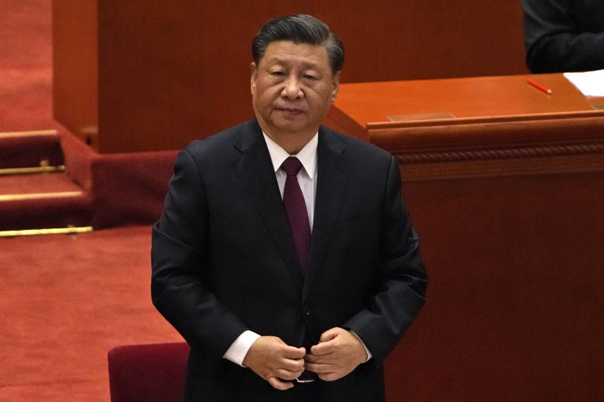 La Cina è andata in crisi. Stop crescita dopo 10 anni e fuga capitali esteri La Cina è andata in crisi. Stop crescita dopo 10 anni e fuga capitali esteri