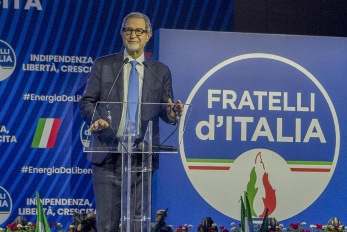 Galleria foto 'Sondaggio Governatori: Musumeci delude, la top 20. Classifica' - foto 1