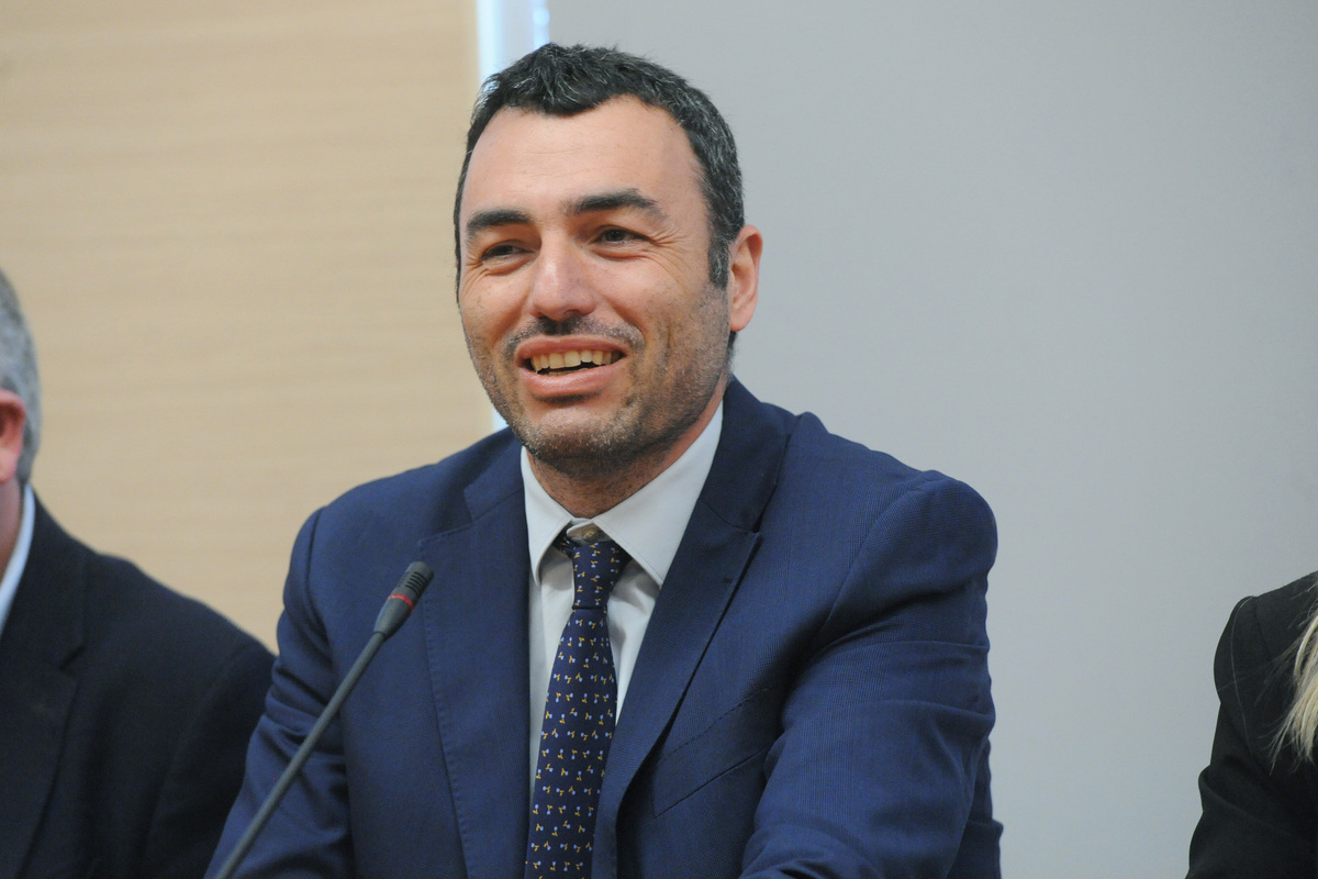 Brindisi, prima comunità energetica: 350 famiglie risparmieranno in bolletta Brindisi, prima comunità energetica: 350 famiglie risparmieranno in bolletta