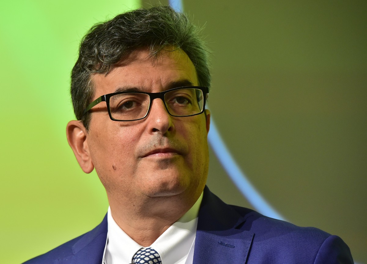 Intesa Sanpaolo, a sostegno delle cooperative italiane in difficoltà Intesa Sanpaolo, a sostegno delle cooperative italiane in difficoltà