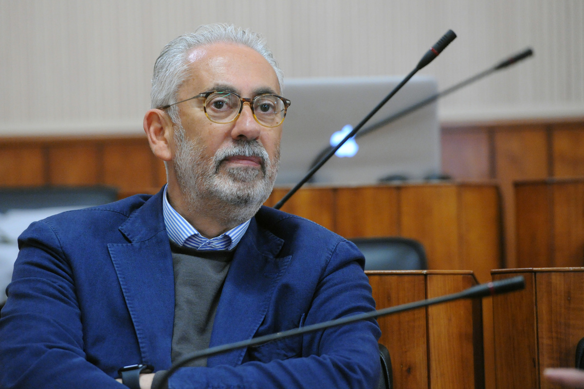 Brindisi, prima comunità energetica: 350 famiglie risparmieranno in bolletta Brindisi, prima comunità energetica: 350 famiglie risparmieranno in bolletta