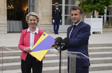 Trattati  Ue, von der Leyen vs unanimità. Macron lancia la comunità politica