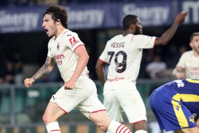 Tonali capitan futuro Milan: che doppietta a Verona. Pioli: “Ricorda De Rossi”