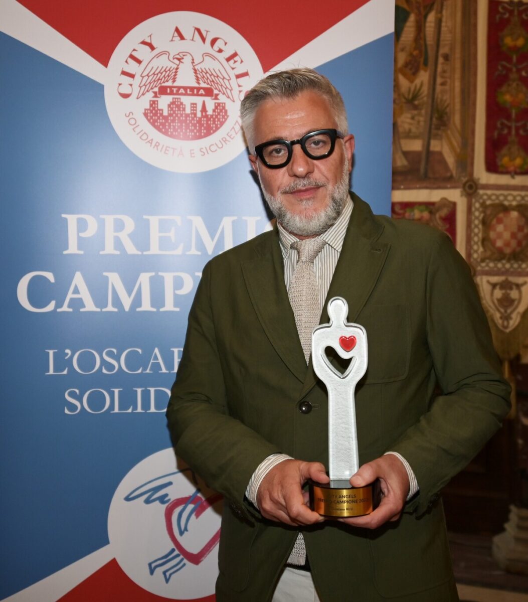Premio Campione dei City Angels per Oscar della bontà premiazioni.