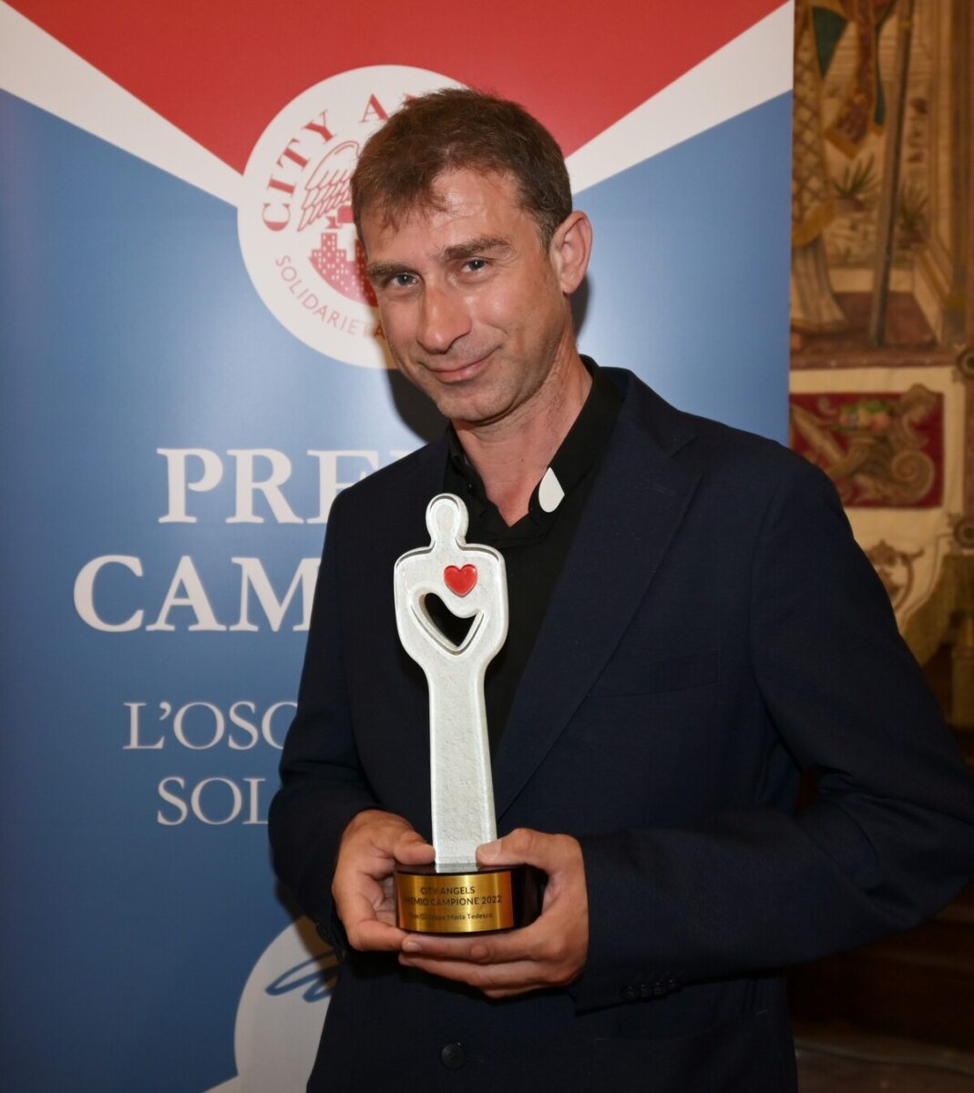 Premio Campione dei City Angels per Oscar della bontà premiazioni.
