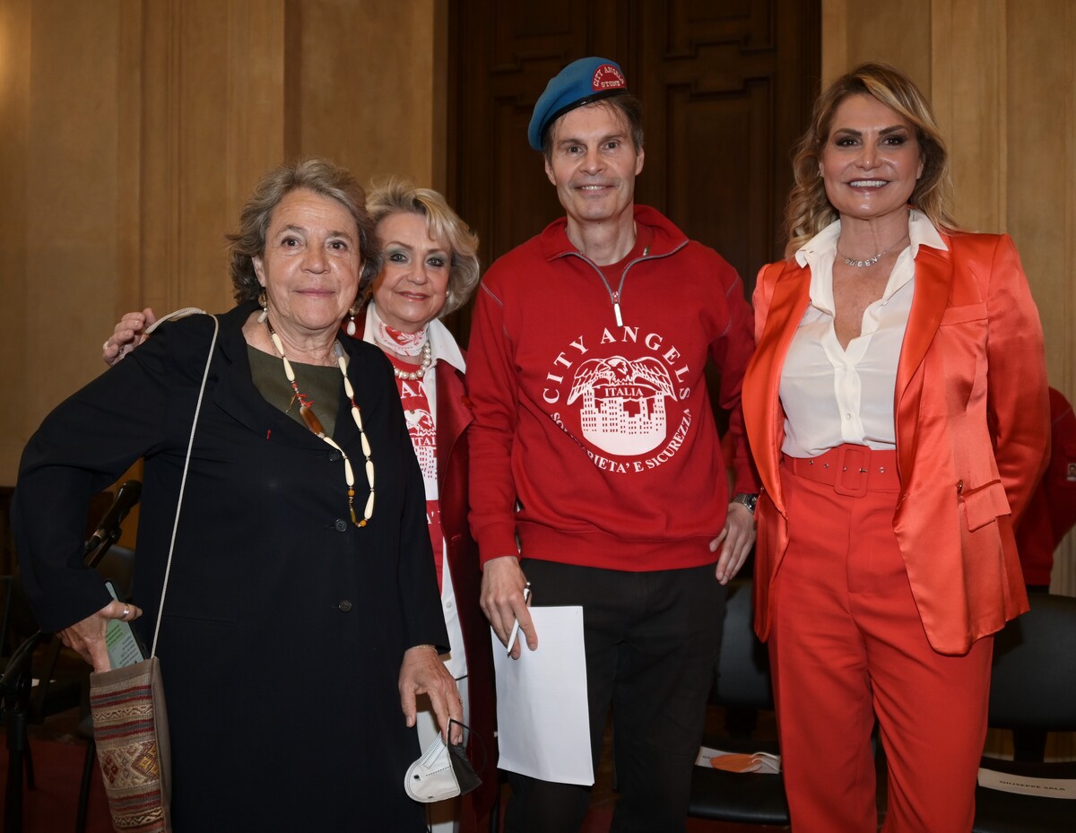 Premio Campione dei City Angels per Oscar della bontà premiazioni.