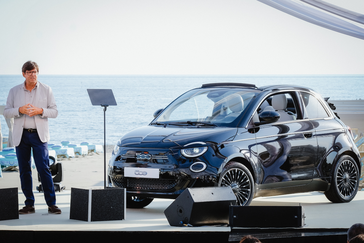 Nuova 500 “La Prima by Bocelli”, in auto come essere all’Opera Nuova 500 “La Prima by Bocelli”, in auto come essere all’Opera