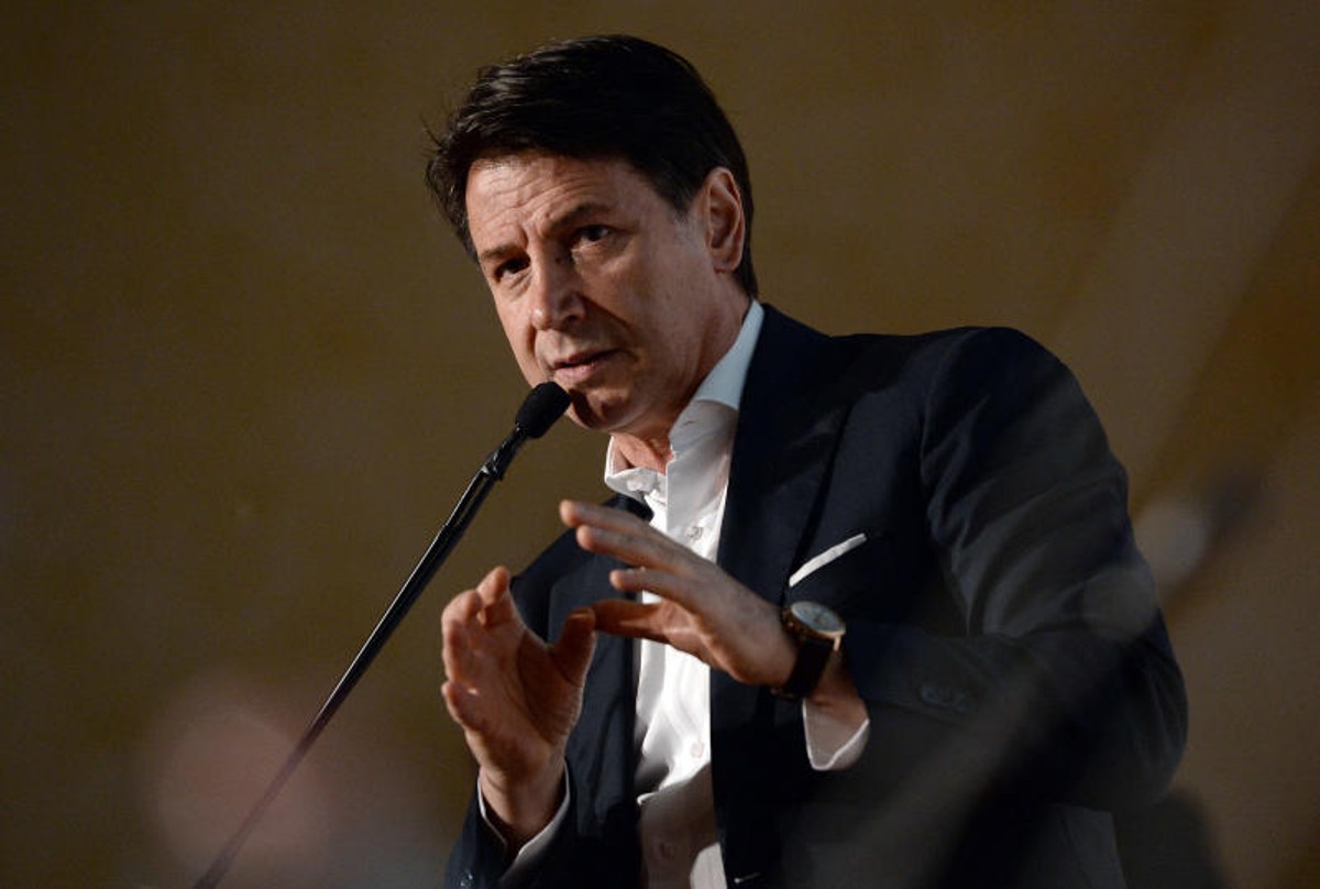 Conte: “Non voglio far cadere il governo, ma M5S va ascoltato”. E a Salvini… Conte: “Non voglio far cadere il governo, ma M5S va ascoltato”. E a Salvini…