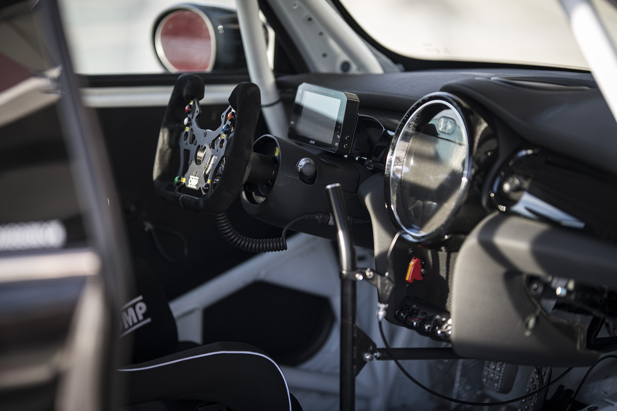 Il MINI Challenge scalda i motori per unidicesima stagione
