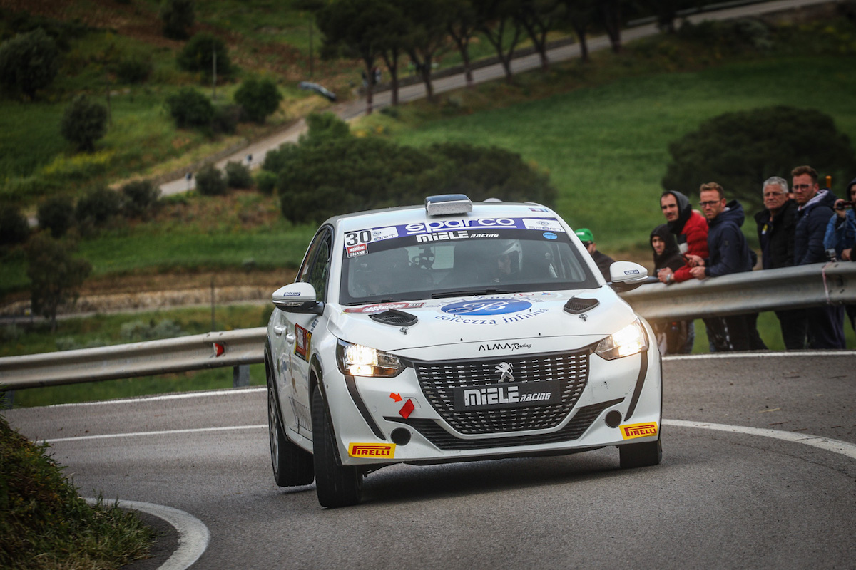Peugeot Competition al Targa Florio Santero e Farina finiscono alla pari! Peugeot Competition al Targa Florio Santero e Farina finiscono alla pari!