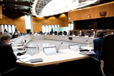L’Europa stanzia 195 miliardi per liberarsi dall’energia di Mosca