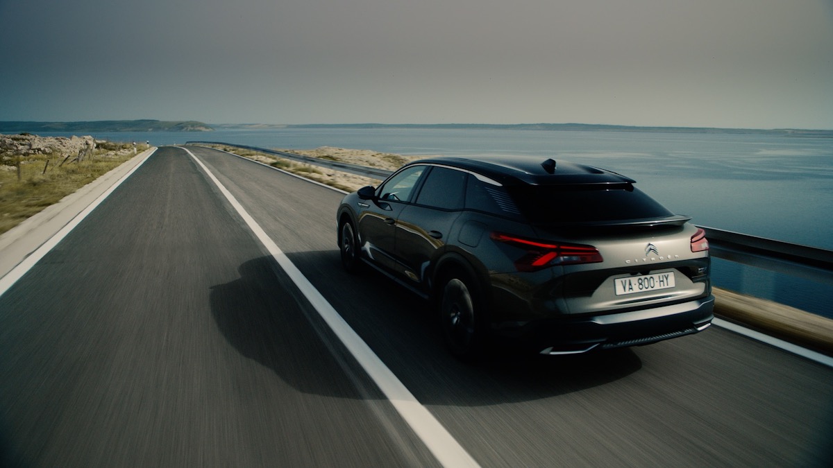 Debutto italiano per la nuova Citroen C5 X