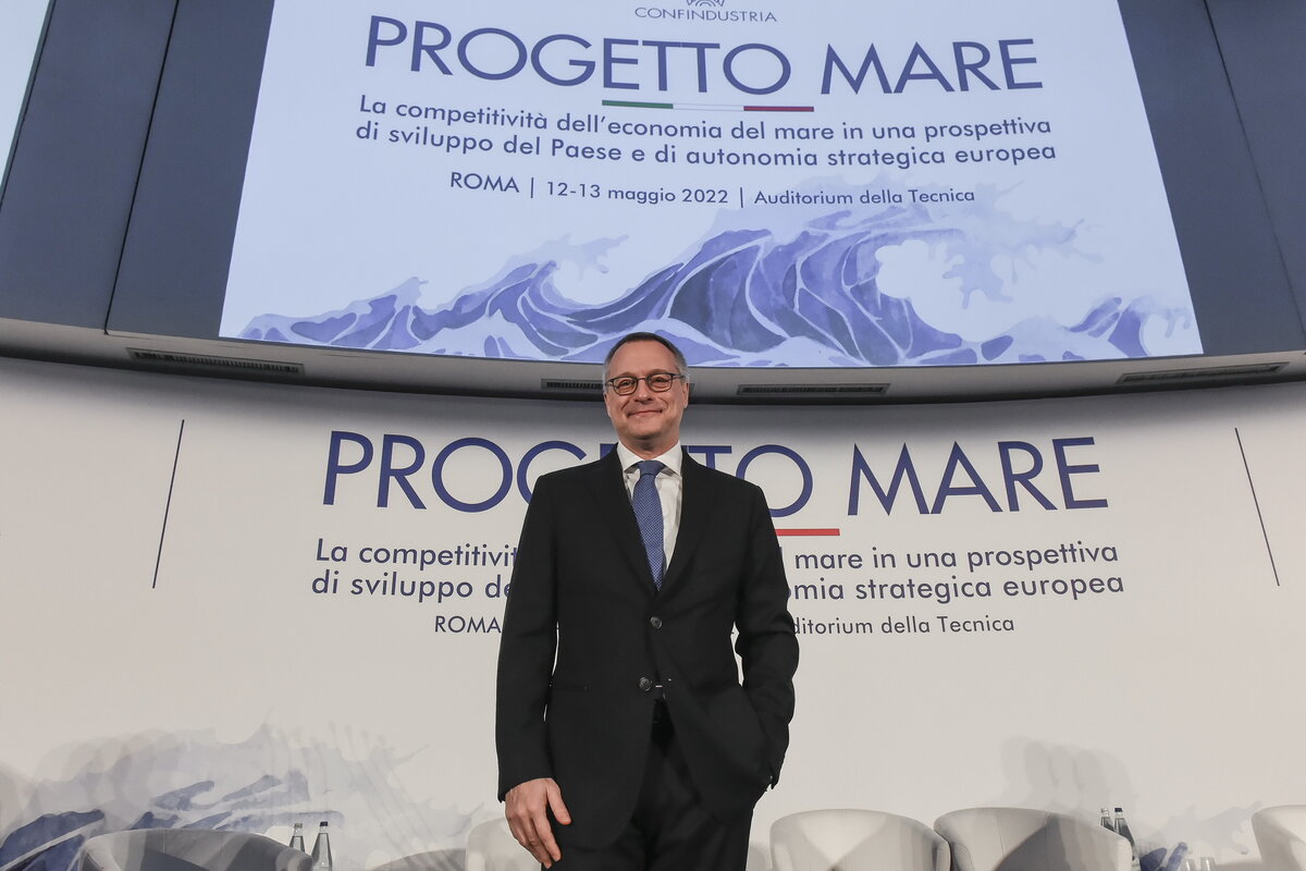 Confindustria elabora il “Progetto Mare” per lo sviluppo del settore Confindustria elabora il “Progetto Mare” per lo sviluppo del settore