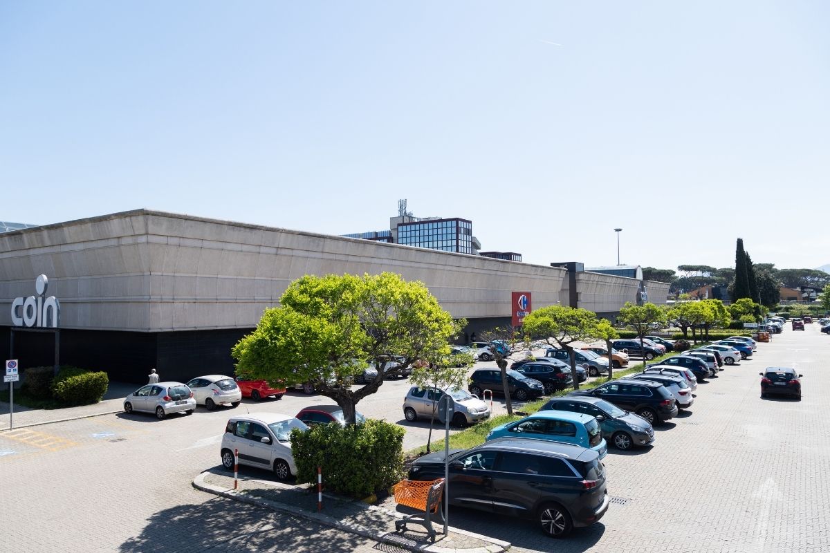 Cinecittà investe su se stessa: 10 milioni per il look del centro commerciale Cinecittà investe su se stessa: 10 milioni per il look del centro commerciale