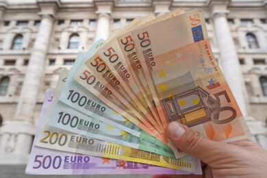 Il credito ai privati in calo a causa della crisi, ma nessun allarme Npl