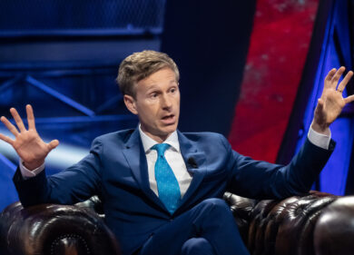 Orsini: “Il dissenso è libero”. Lerner: “Malafede paragonare Zelensky a Putin”