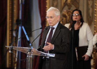 Morto Onida, ex presidente Consulta. Il ricordo: quella volta nella redazione di Affari…  VIDEO