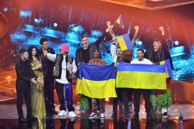 Eurovision, trionfa l’Ucraina. Esulta Zelensky: “Nel 2023 a Mariupol”