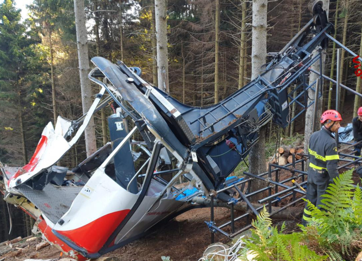 Strage Mottarone, “funivia corrosa dall’interno. La manutenzione mai fatta”