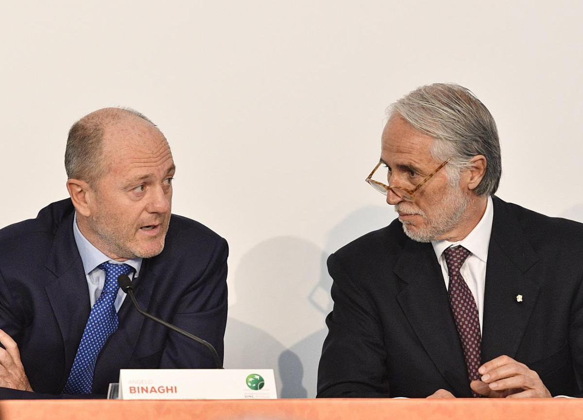 “Malagò è ossessionato dai russi”. Scoppia la bufera tra Federtennis e Coni “Malagò è ossessionato dai russi”. Scoppia la bufera tra Federtennis e Coni