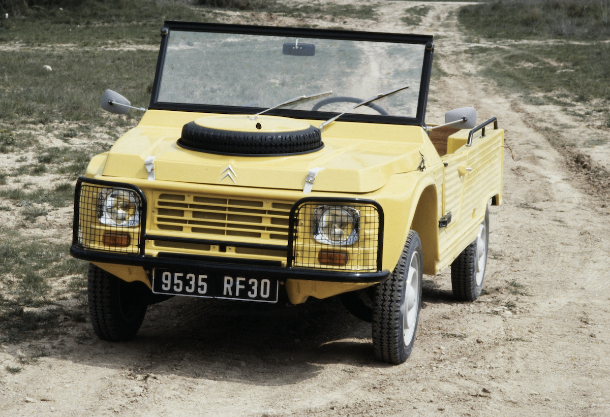 16 maggio 1968: Citroen presenta alla stampa mondiale la Mehari 16 maggio 1968: Citroen presenta alla stampa mondiale la Mehari