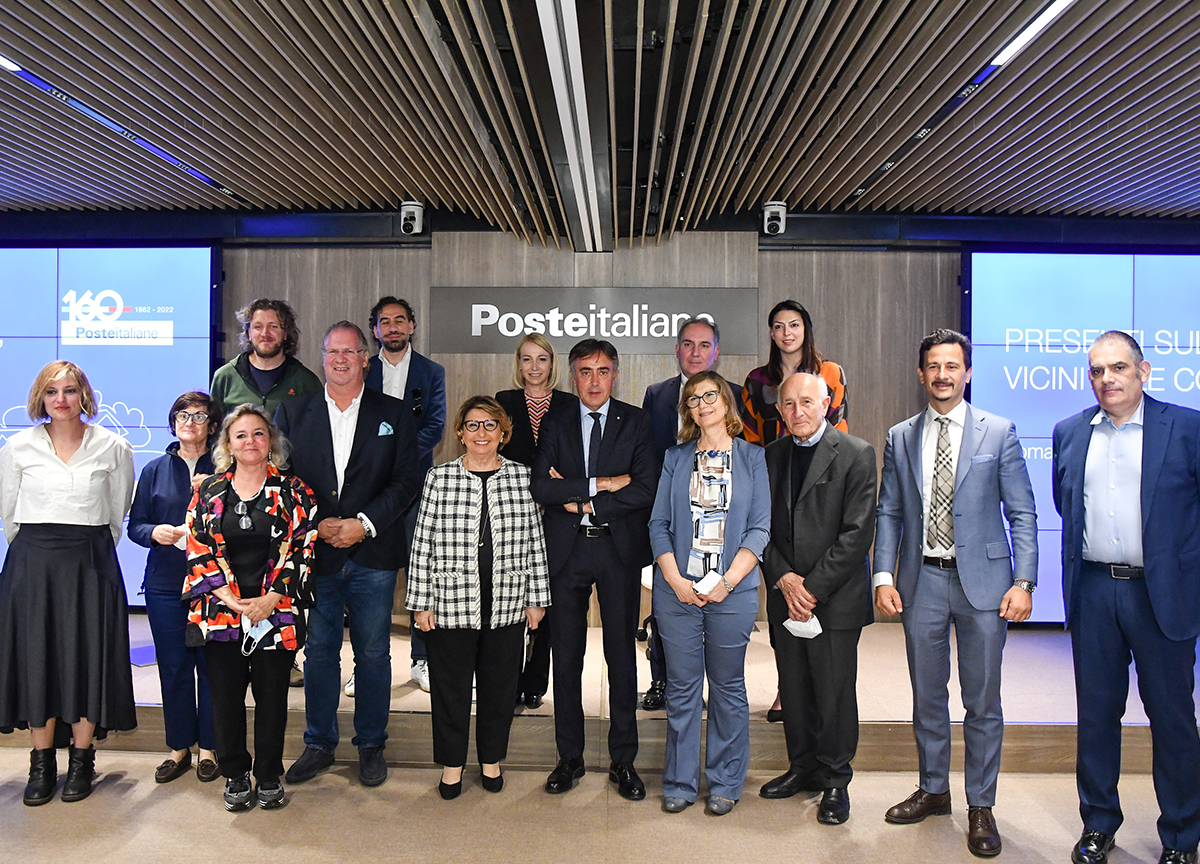 Poste Italiane, al fianco delle Onlus per progetti di solidarietà Poste Italiane, al fianco delle Onlus per progetti di solidarietà