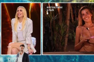 Isola dei Famosi, Ilary Blasi cade dalla sedia in diretta. VIDEO