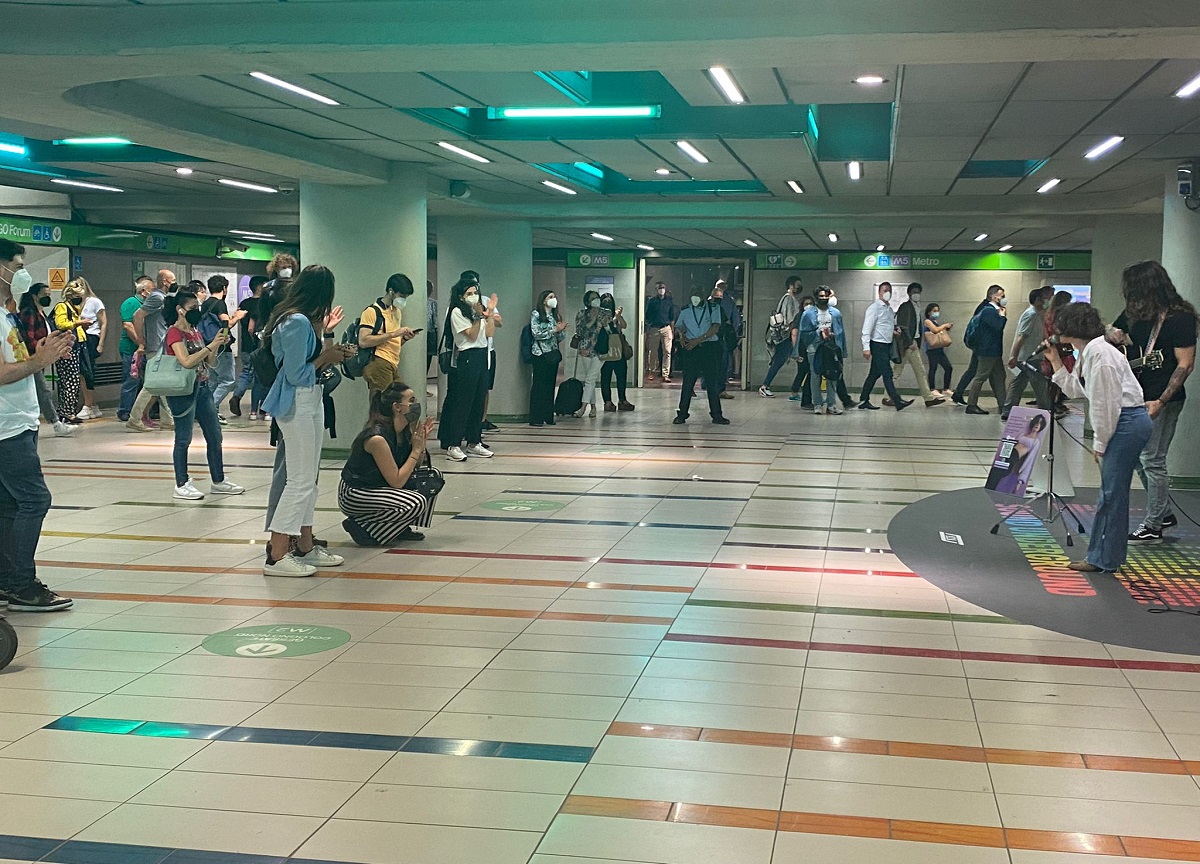 A Milano la musica è in metro. “Sostegno agli artisti con l’innovazione”