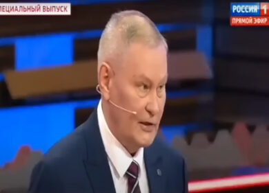 L’analista militare russo, Khodaryonok: “La Russia non guarda la realtà”