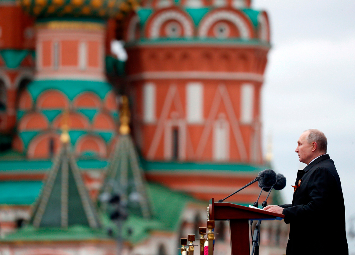 Russia, il “made in Italy” resta da Putin. Metà dei grandi marchi non scappa Russia, il “made in Italy” resta da Putin. Metà dei grandi marchi non scappa
