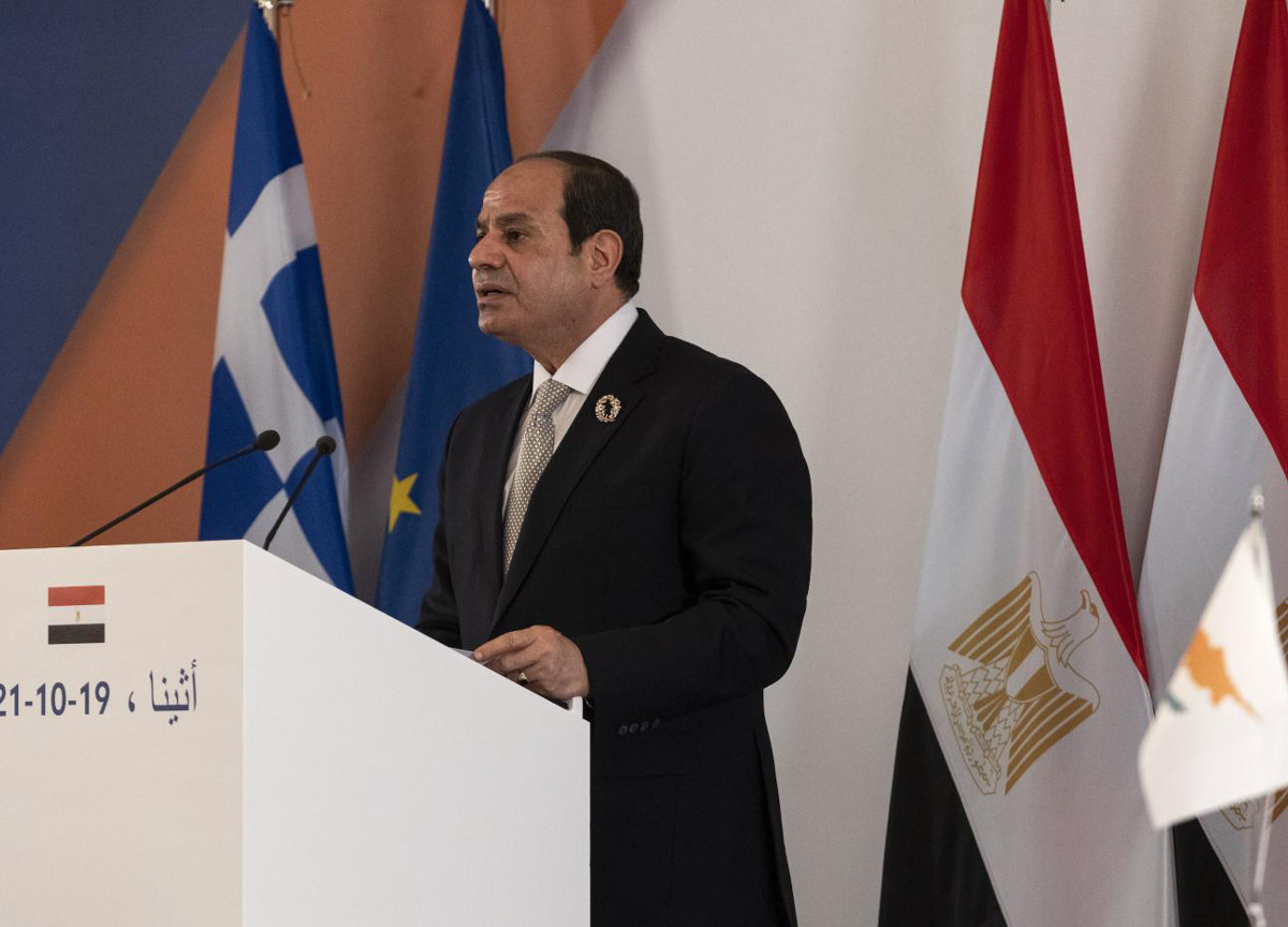 Egitto, Al Sisi nomina il suo portavoce ambasciatore a Roma. Beffa per Regeni Egitto, Al Sisi nomina il suo portavoce ambasciatore a Roma. Beffa per Regeni