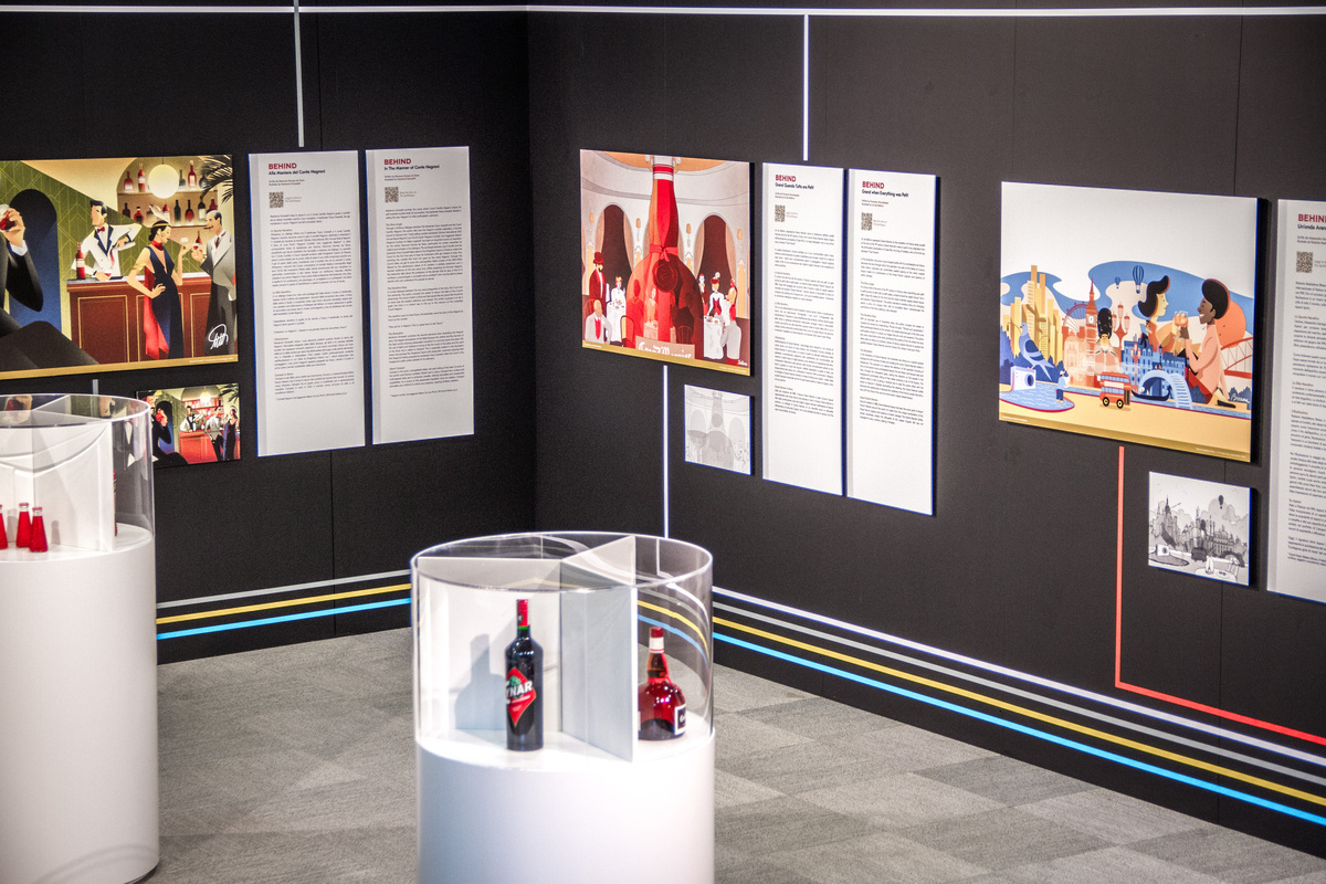 Campari e Galleria Campari, prima esibizione fisica di The Spiritheque Campari e Galleria Campari, prima esibizione fisica di The Spiritheque