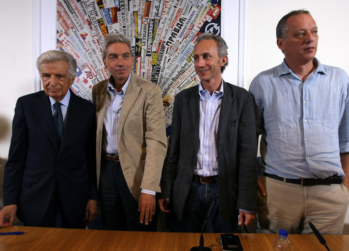 Furio Colombo esce e sbatte la porta. Lascia Travaglio e passa a Repubblica Furio Colombo esce e sbatte la porta. Lascia Travaglio e passa a Repubblica