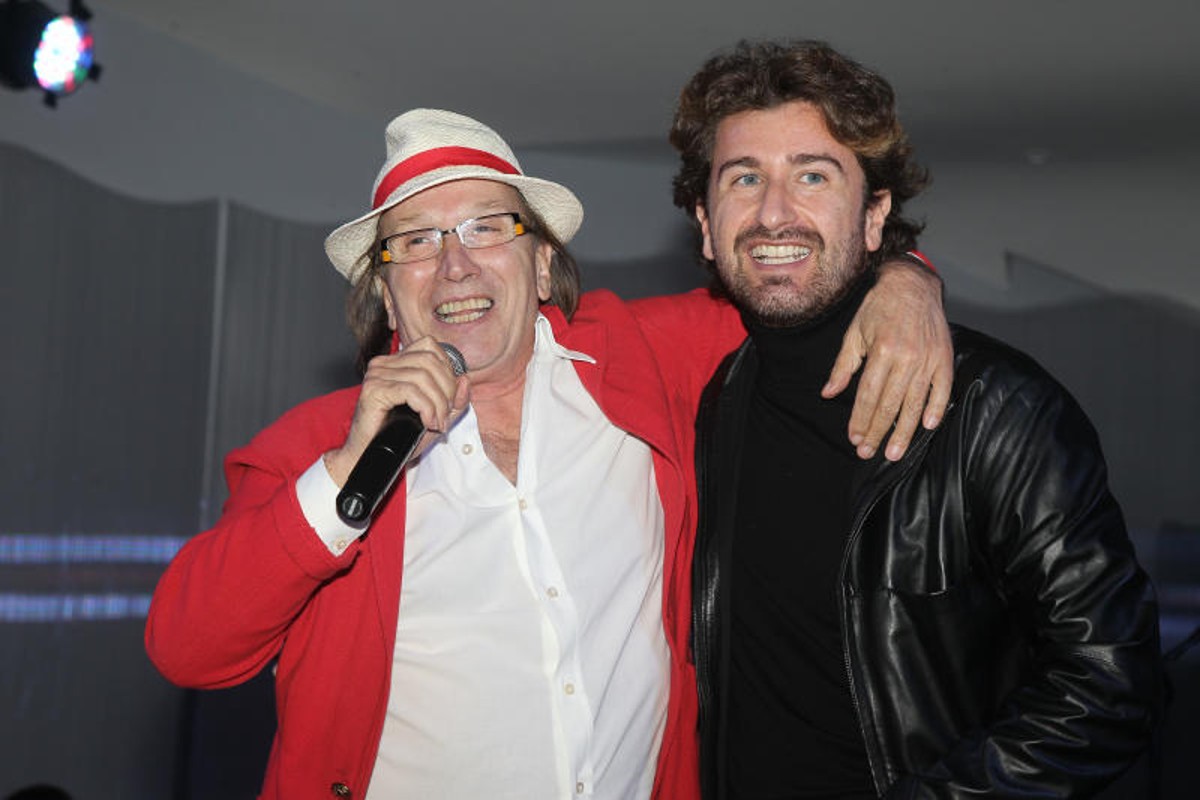 Capri: è morto l’artista Guido Lembo, il padre della taverna “Anema e Core” Capri: è morto l’artista Guido Lembo, il padre della taverna “Anema e Core”