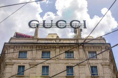 Moda e criptovalute, tutti i brand che accettano pagamenti in Bitcoin