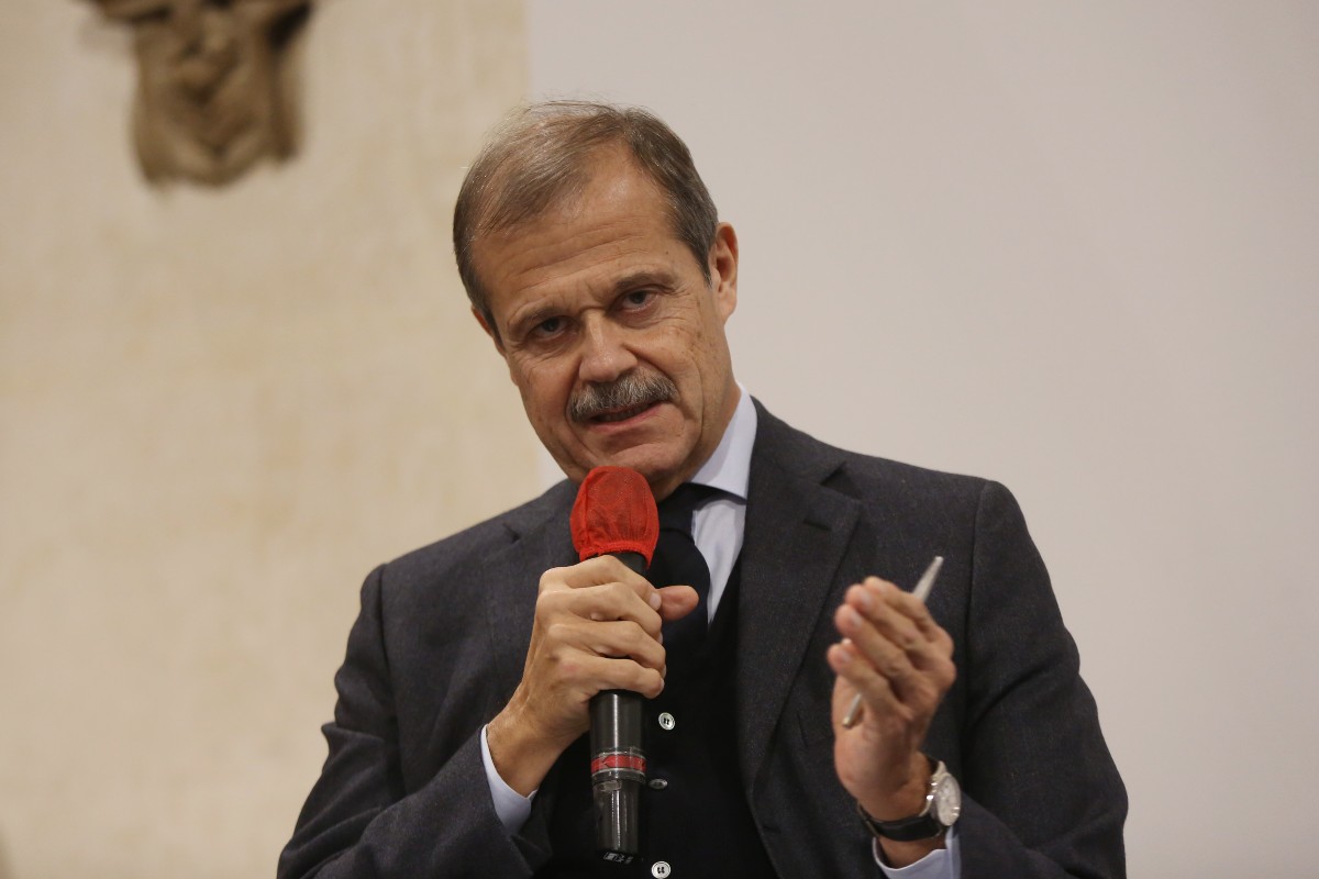 Massolo ad Affari: “Rischio che Putin allarghi la guerra ad altre zone calde” Massolo ad Affari: “Rischio che Putin allarghi la guerra ad altre zone calde”