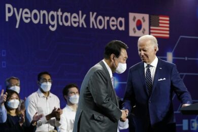 Biden in Asia. Alleanza anti Cina con Corea e Giappone ma Kim scalda i missili