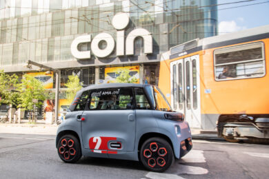 Citroën Ami 100% ëlectric: la rivoluzione della mobilità urbana è in vetrina