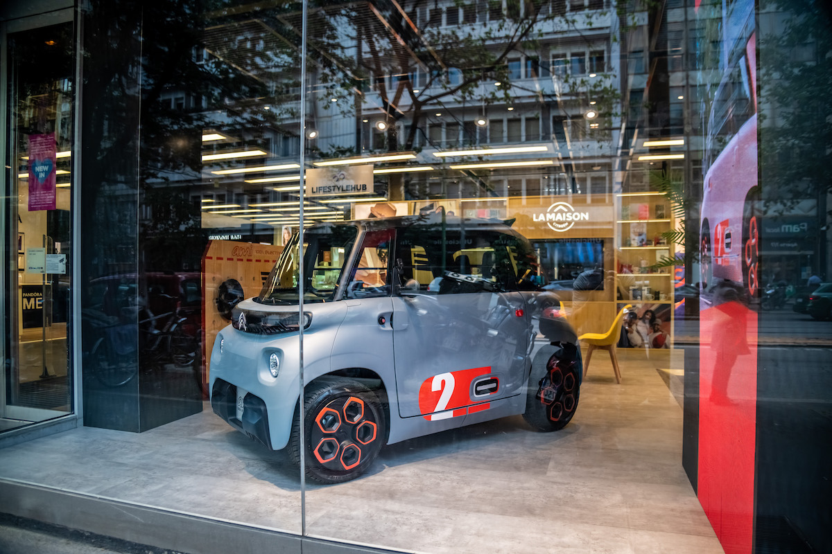 Citroën Ami 100% ëlectric: la rivoluzione della mobilità urbana è in vetrina